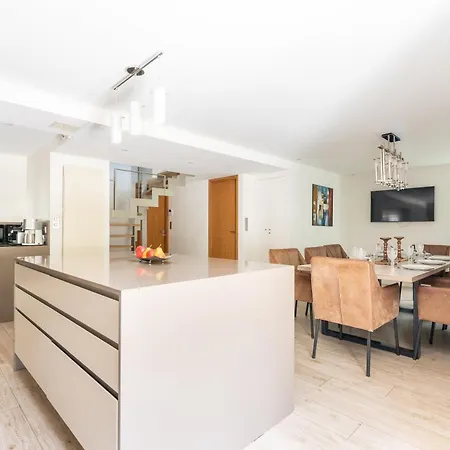 Magnifique Maison 7br - Casino Villa