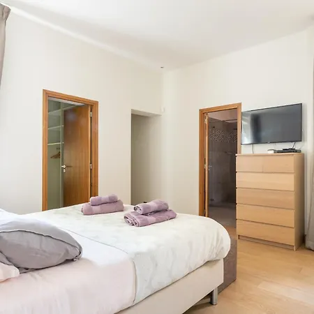 Magnifique Maison 7br - Casino דוביל