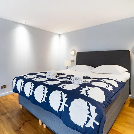 Vila Magnifique Maison 7br - Casino