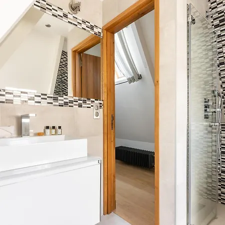 Vila Magnifique Maison 7br - Casino *