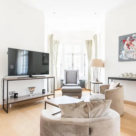 Vila Magnifique Maison 7br - Casino