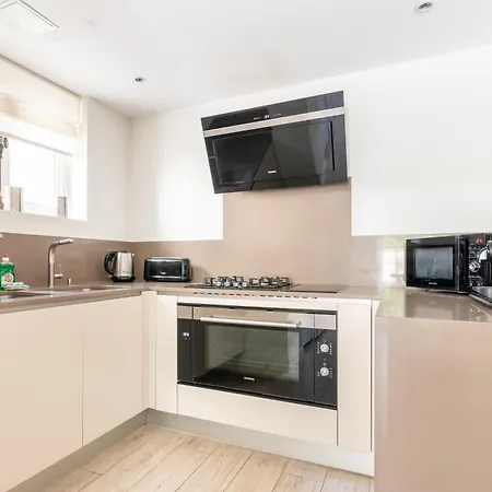 Vila Magnifique Maison 7br - Casino