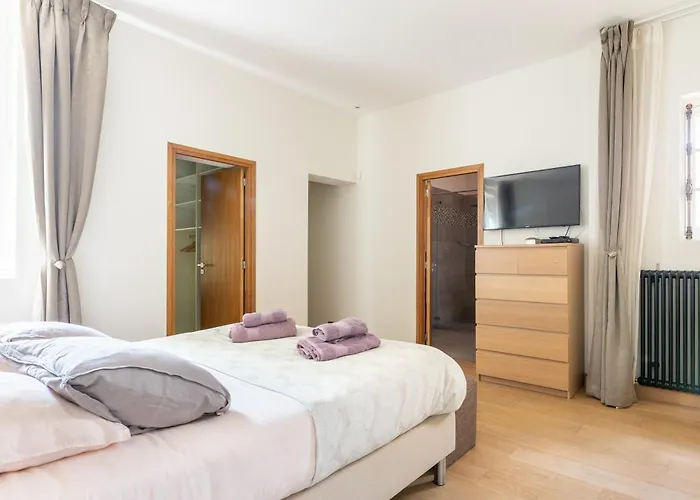 Magnifique Maison 7br - Casino דוביל